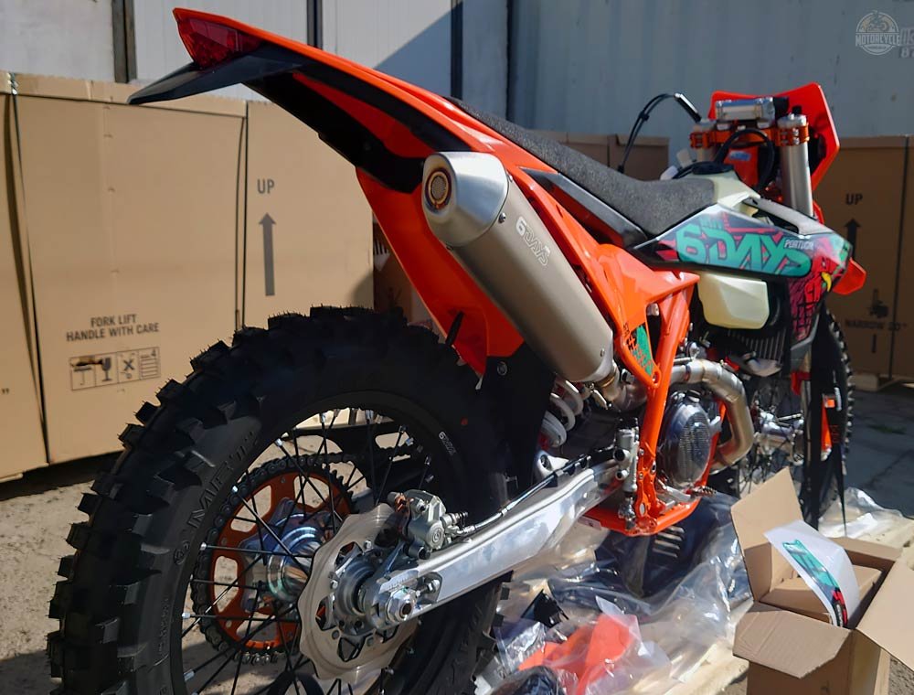 Front View KTM 450 EXC 6-DAYS