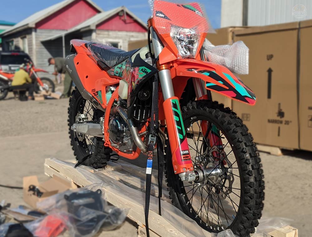 Front Right View, 2027 KTM 450 EXC 6-DAYS